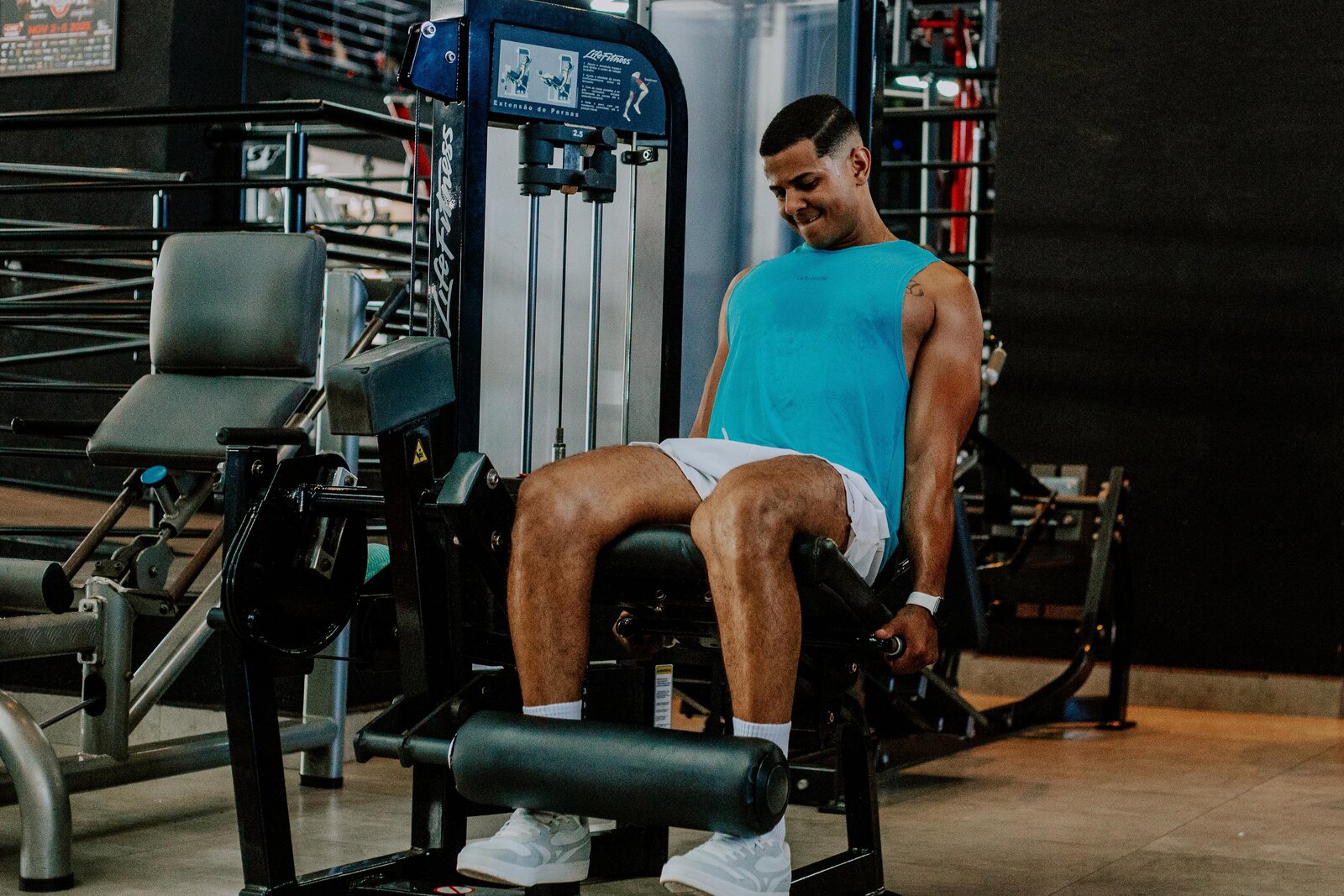 Cadeira Extensora - Treino de Pernas